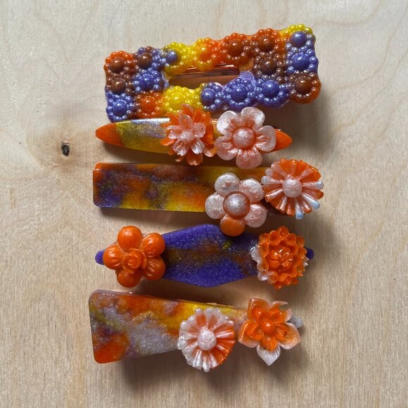 Colorful Resin Flower Hair Clips | Handmade | Buy 1 or Full Set - Picture 1 of 7